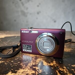 Nikon COOLPIX S3000 12.0MP Digital Camera Plum with 2 Battery, Charger, SD Card